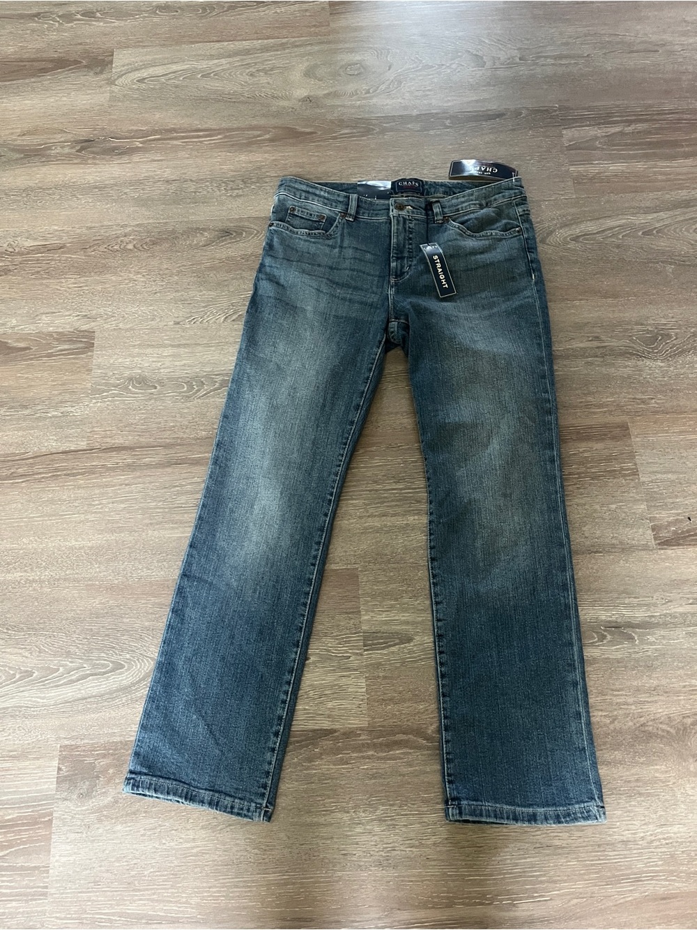 Chaps Women's Straight Leg Jeans in Washed Blue size 10 nwt